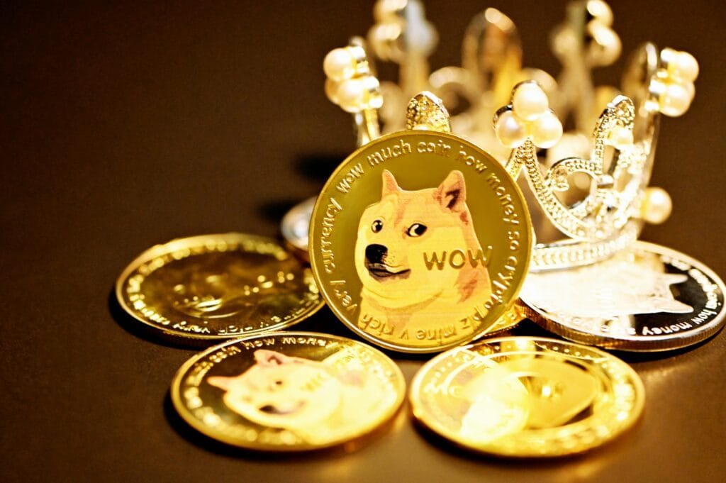 Dogecoin Price To Breakout To .4? Analyst Reveals Critical Levels To Watch For A Pump Or Crash