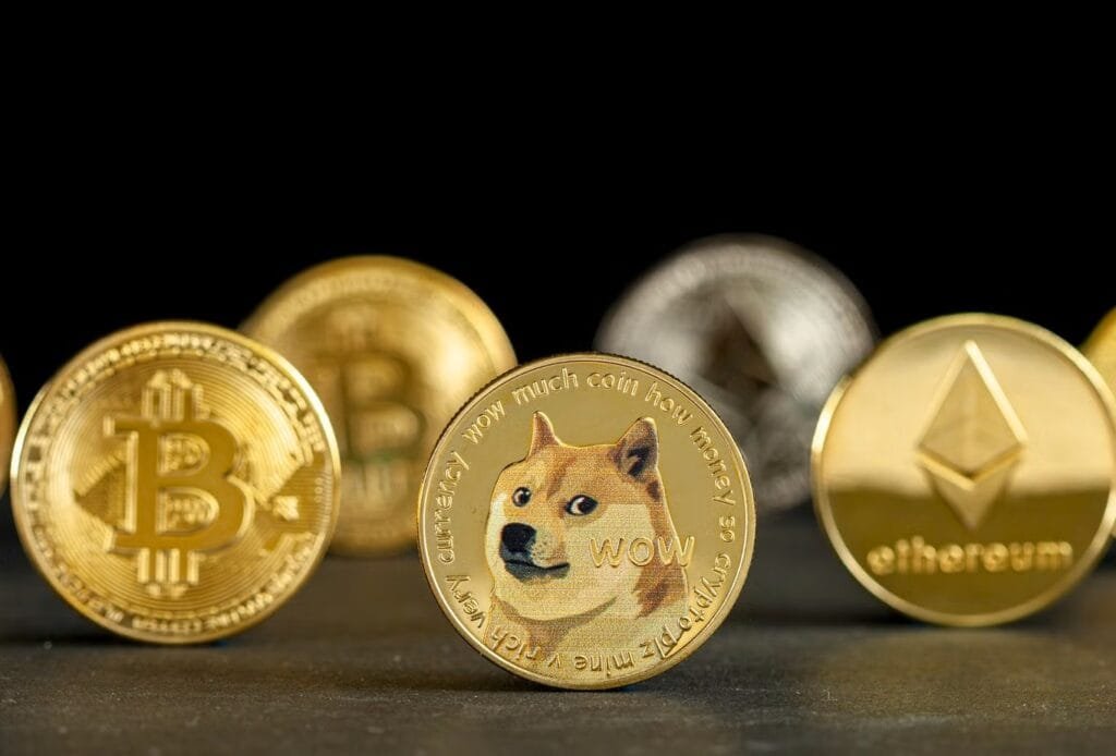 Pattern Suggests Dogecoin May Lead Crypto Market This Month