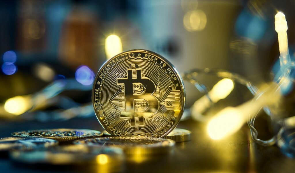 Bitcoin Open Interest Hits All-Time High As Price Nears 2K