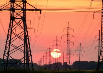 Bitcoin Mining Banned in Kuwait as Power Grid Reaches Breaking Point