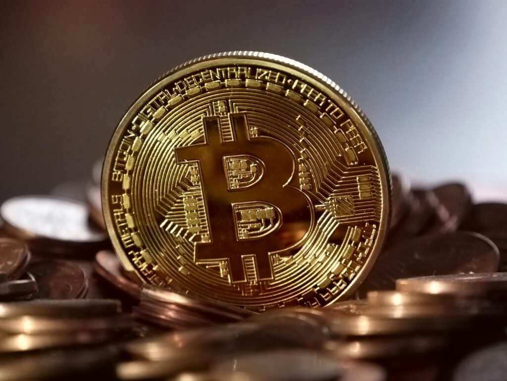 Crypto Analyst Predicts Bitcoin To Hit 0,000 At Cycle Top