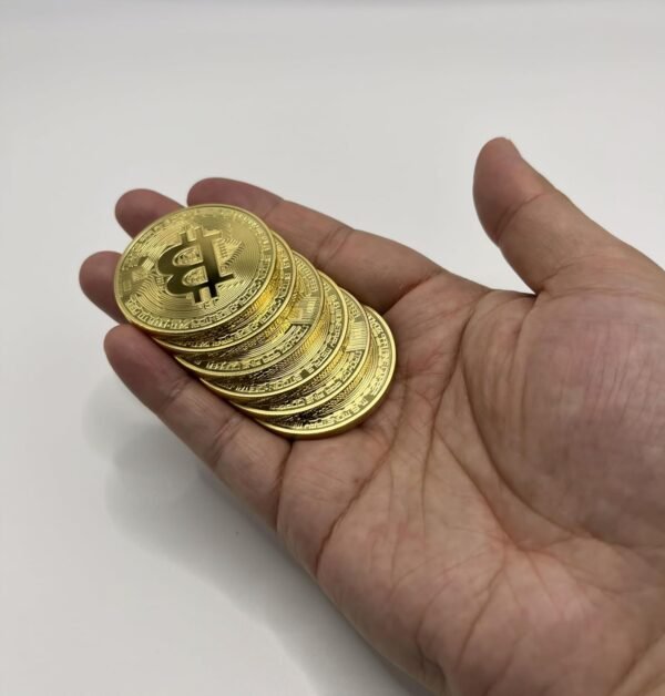 6PCS Gold Plated Bitcoin Coins - 40mm Diameter, 3mm Thickness Commemorative Physical BTC Cryptocurrency Collectible with Clear Protective Case, for Blockchain Enthusiasts - Image 8