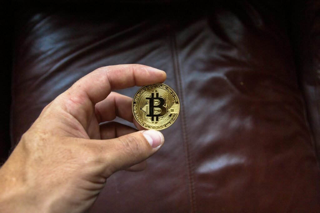 Bitcoin Set to Hit 0,000? Analyst Predicts New ATH in Mid-June