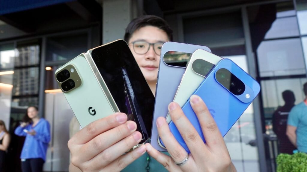 Google Pixel 10 series hands-on: I did not expect this model to be my favorite