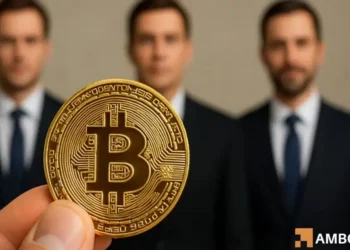 Bitcoin’s major warning signal lights up again – Time to take profits?