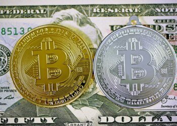 Bitcoin Needs Expanding Dollar Liquidity To Regain Momentum: Hayes