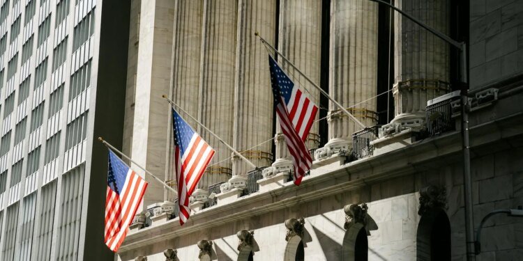 Bitcoin Is Getting Banked — 60% Of Leading US Banks Are Ready Bitcoin Is Getting Banked — 60% Of Leading US Banks Are Ready