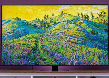 Why I prefer last year’s Samsung QLED TV over pricier OLED TVs today – and it’s ,000 off