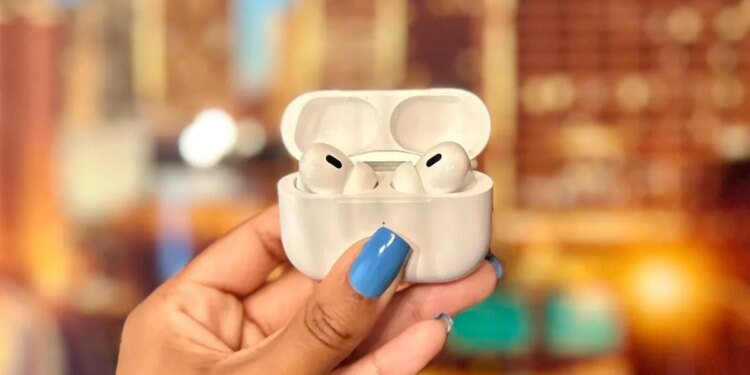 Why I still recommend the AirPods Pro 2 in 2026 – especially at this price