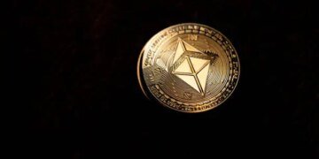 Ethereum SuperTrend Reversal: Why The ETH Price Could Crash To ,200