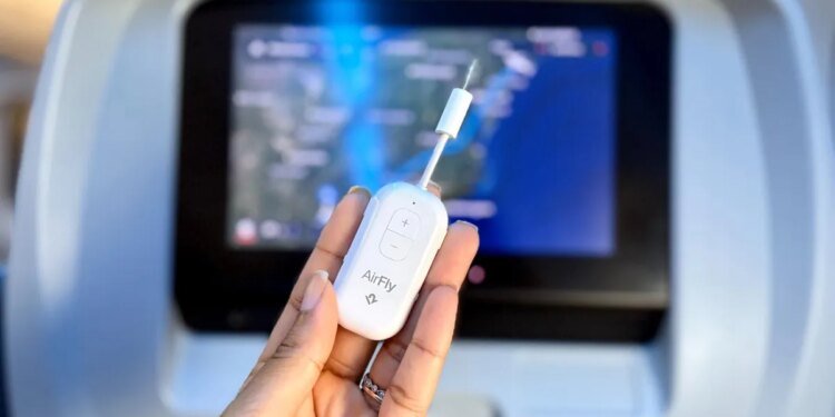 Frequent flyers will love this tiny Bluetooth gadget, and it’s on sale now Frequent flyers will love this tiny Bluetooth gadget, and it’s on sale now