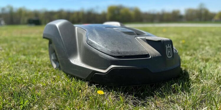The robot lawn mower I recommend most is 7 off for Amazon’s Spring Sale