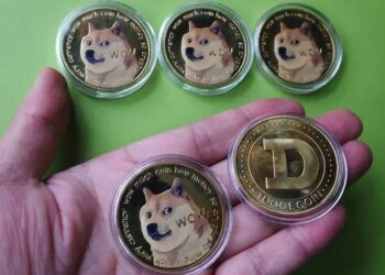 Dogecoin Rejection From Channel Top Sparks Fears Of A Deeper Correction