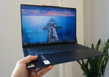 This Lenovo Yoga model I tested may be the most overlooked business laptop in 2026