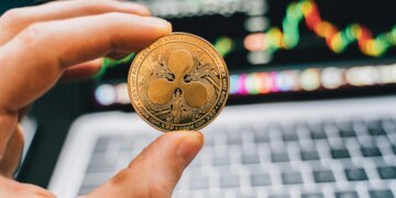 XRP Confirms Negative Breakout With Price Headed For .14