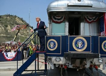 Trump made up to .4bn in stock purchases in 2025