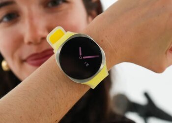 Samsung Galaxy Watch 9 review: Health data overload, but built for the future
