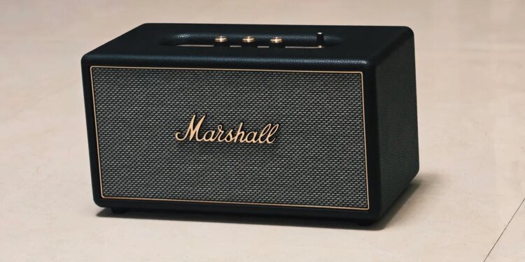 This Bluetooth-only Marshall home speaker sounds so good, I can forgive the missing Wi-Fi